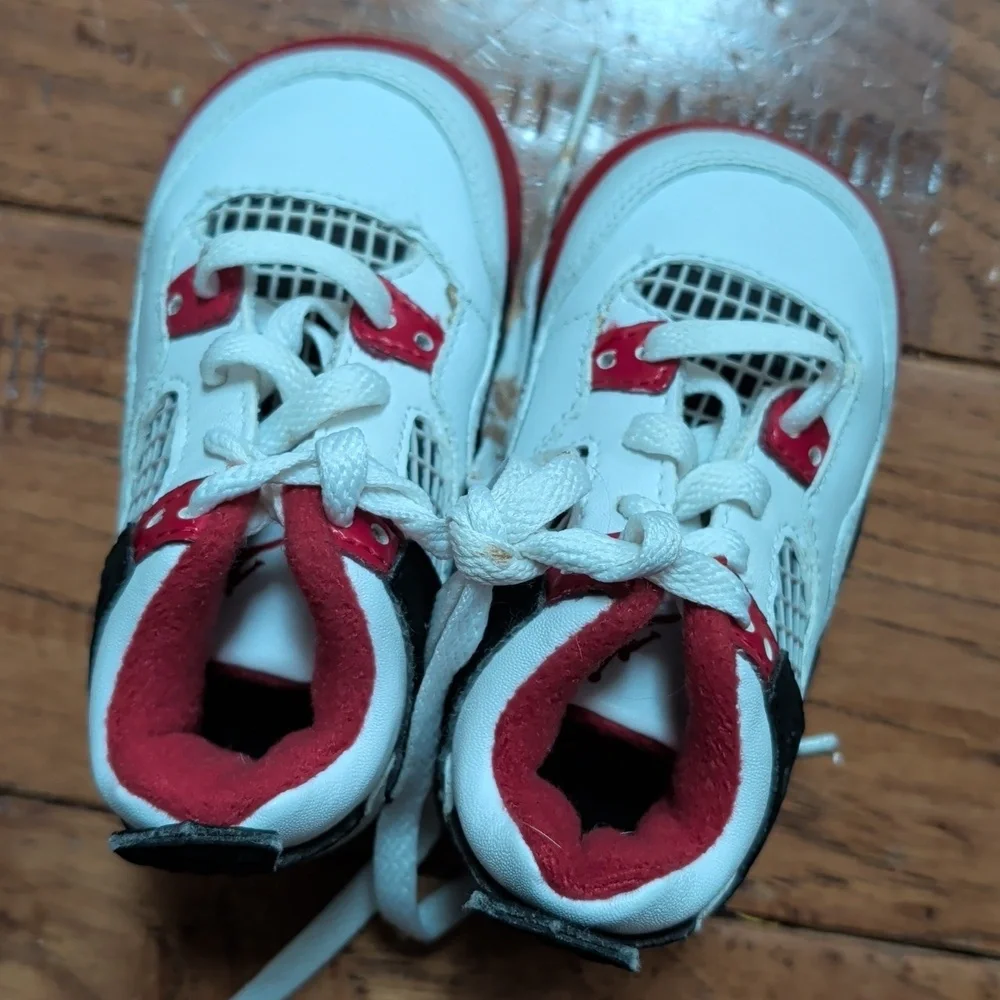 Nike Air Jordan 4 IV Retro Fire Baby White, Red & Black Athletic Sneakers